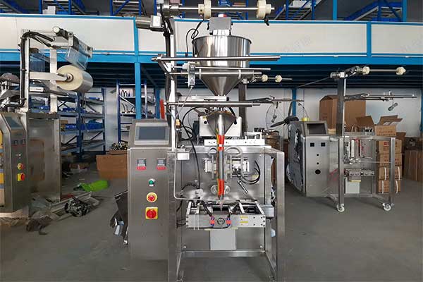 番茄酱料包装机.jpg 番茄酱料包装机.jpg