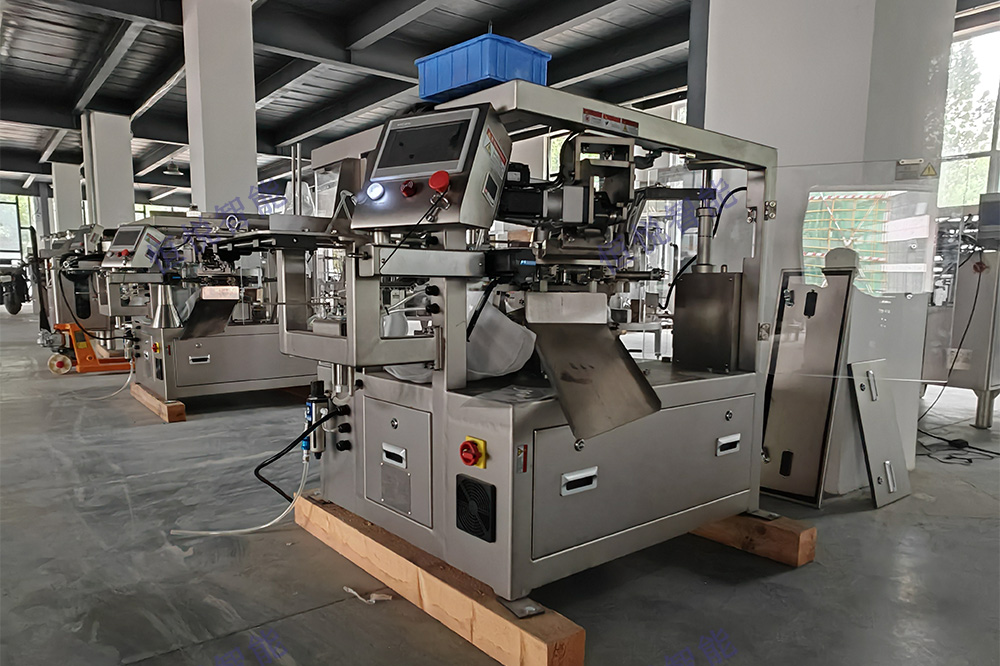 全自动给袋式酱体包装机整机设计符合GMP标准