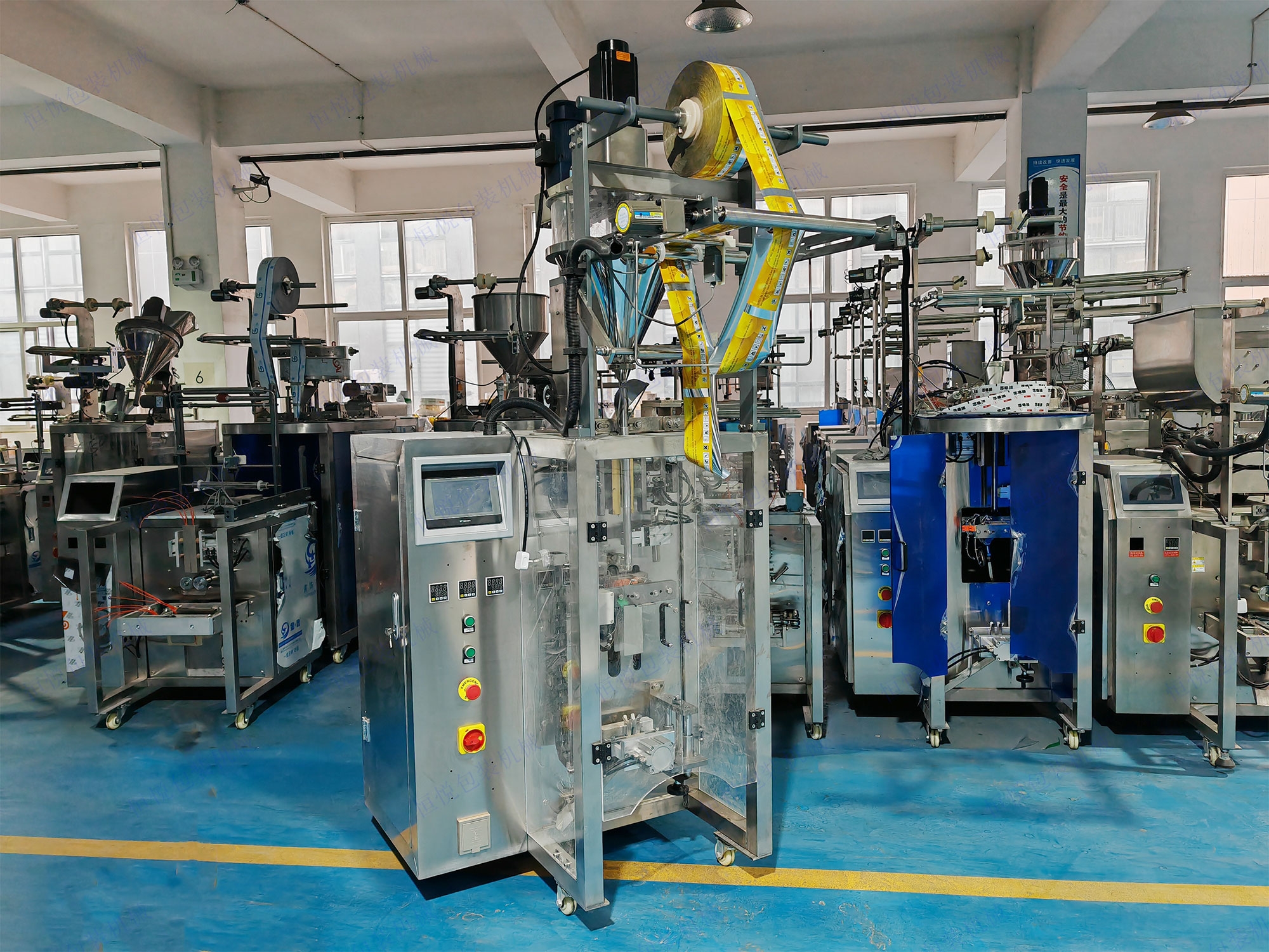 粉剂圆角包装机具备自动纠偏