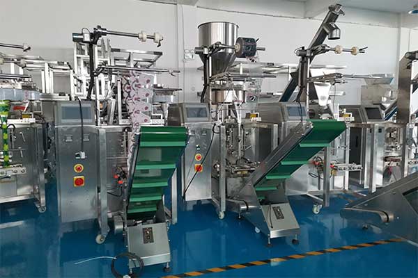 食品调料包装机，方便面料包是这样做出来的